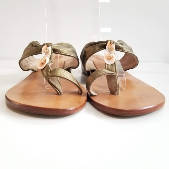 Mangos Bali Bronze Leather Shell Thong Sandals - Picture 9 of 11